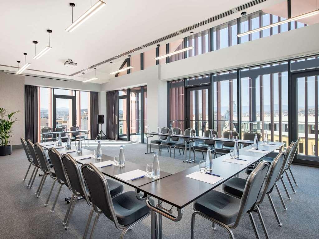 Tbilisi Philharmonia Apartment Létesítmények fotó