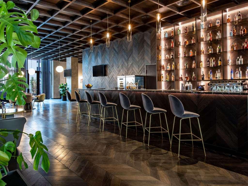 Tbilisi Philharmonia Apartment Étterem fotó